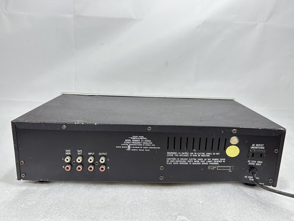 Realistic 31-2000A 10-Band Wide Range Stereo Frequency Equalizer ~ Broken Knobs