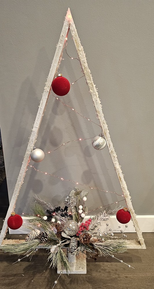 Wodden pine Christmas tree