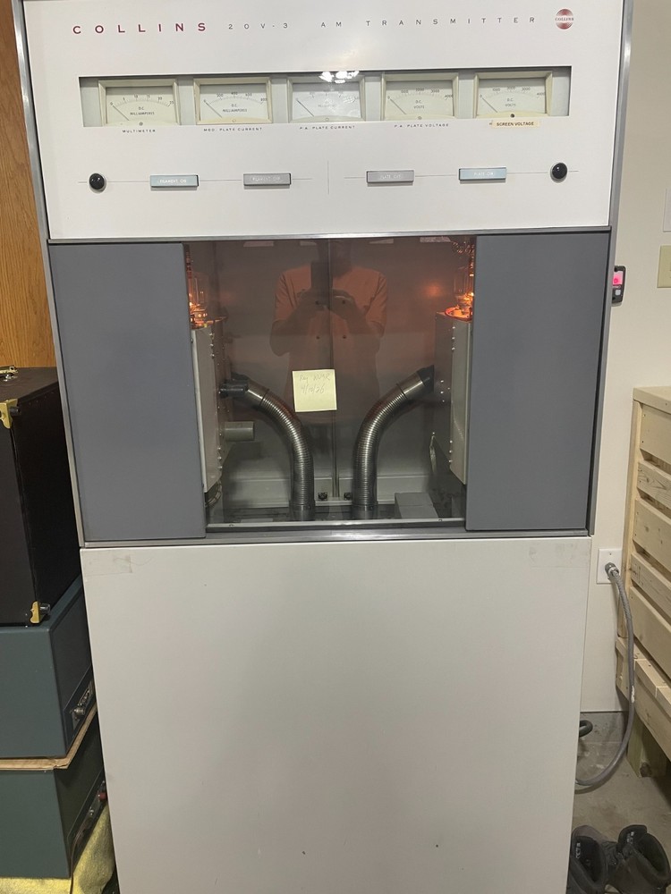 Collins 20V-3 AM Broadcast Transmitter 40-75-160 HRO-60