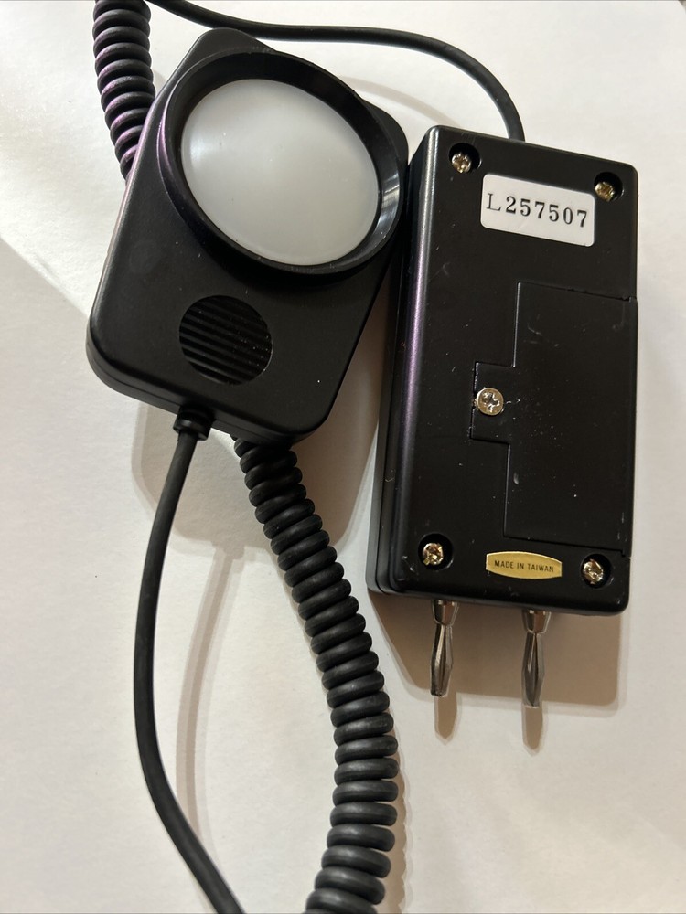 Extech 401021 Foot Candle Light Adapter Lux Adapter 3 Switch Settings