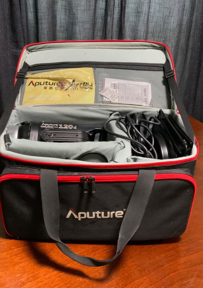 Aputure LS C120d MK I w/ original Hardcase