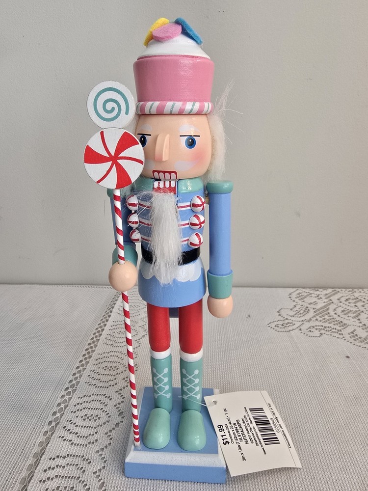 NWT! MULTICOLOR WOOD NUTCRACKER 10" TALL HOBBY LOBBY
