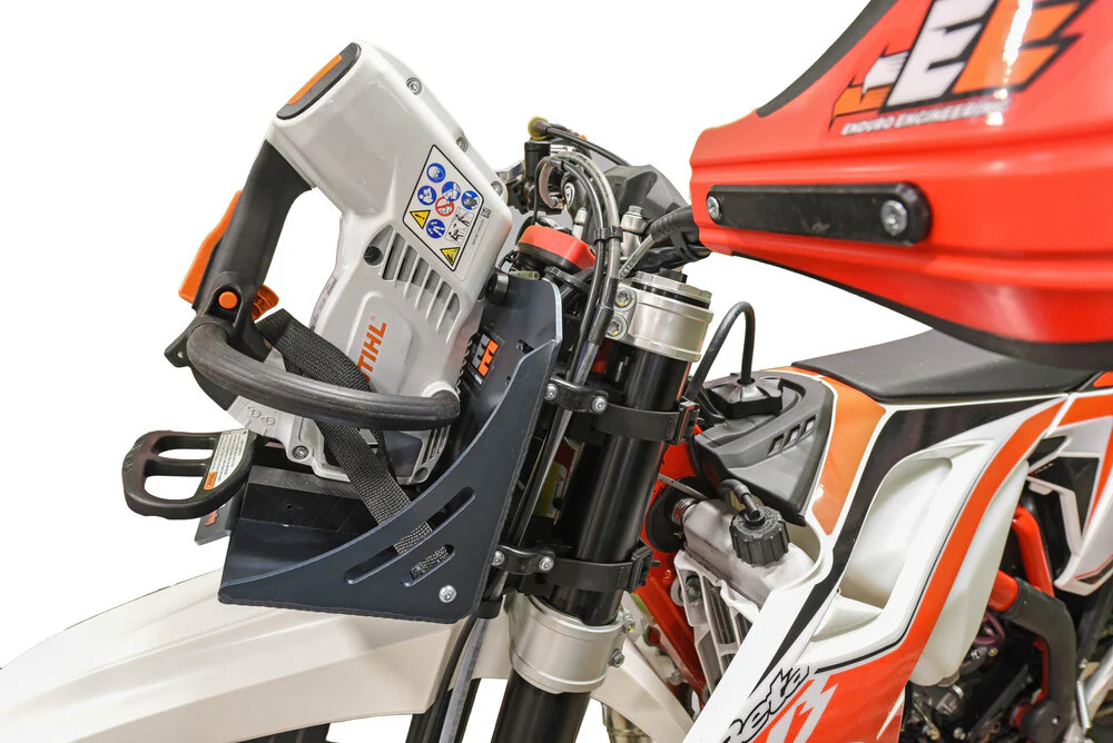 Enduro Engineering 366-1000 25-CHAINSAWMOUNT CHAINSAW MOUNT