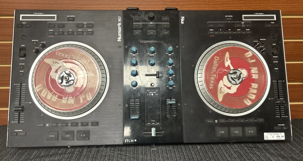 Numark NS7 DJ Turntable Controller With NSFX Control