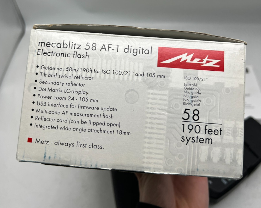 Metz Mecablitz 58 AF-1 Digital Electronic Camera Flash Unit For Canon