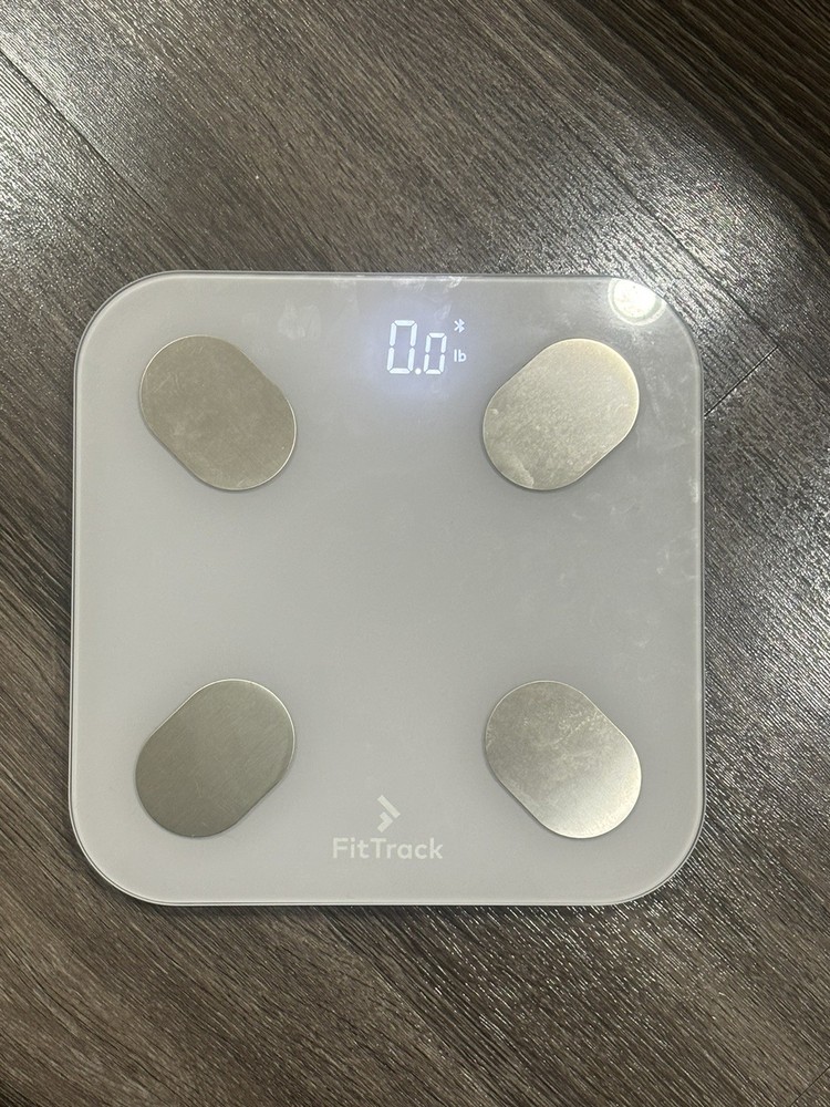 FitTrack Complete Body Analysis Bluetooth Scale White Dara-001 Glass