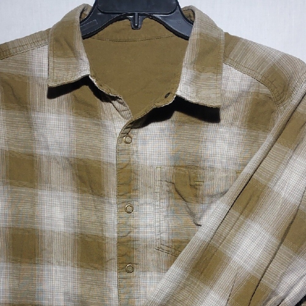 Mountain Hardwear Reversible Snap Button Plaid 100% Cotton Mens Shirt Medium