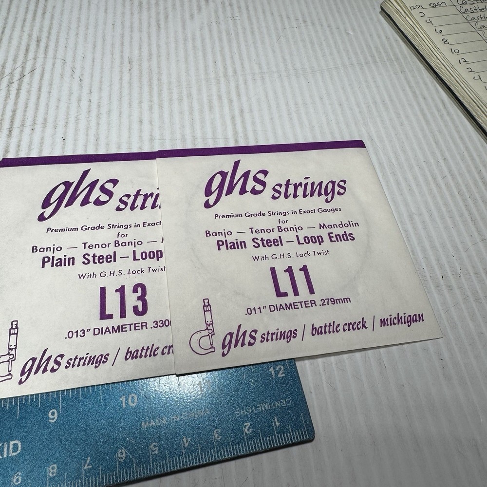 GHS 5 String Banjo String Set Stainless Steel Strings (missing 1 L09 String)