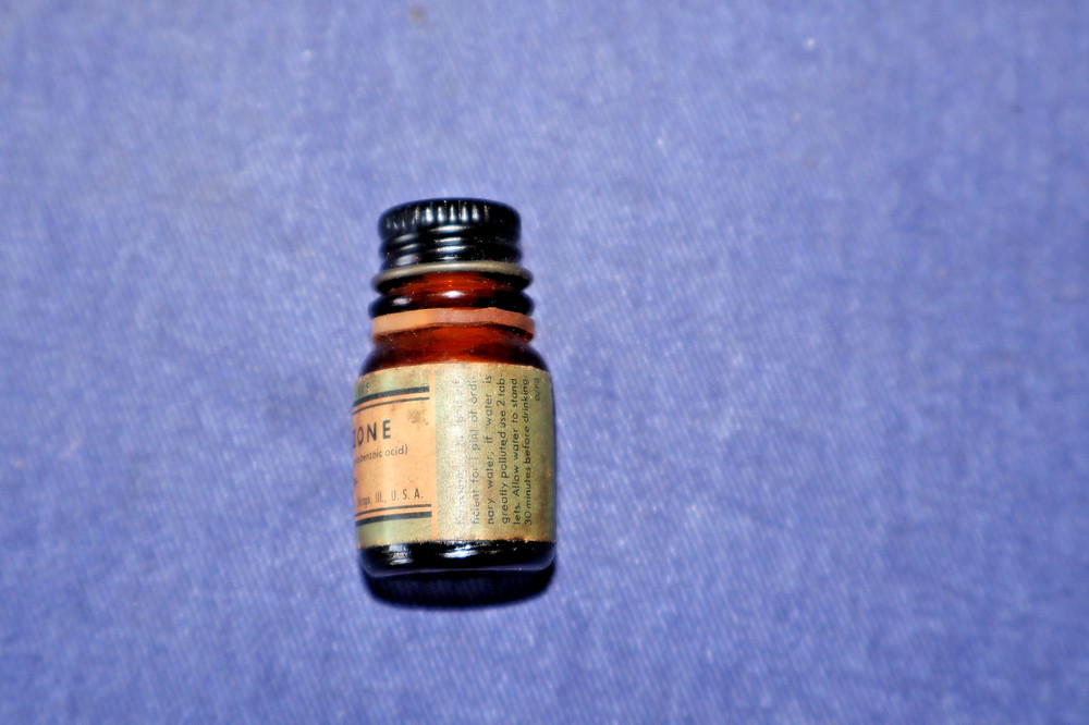 WWII Era Collectible US Halazone Water Purification Tablets for First Aid Kits