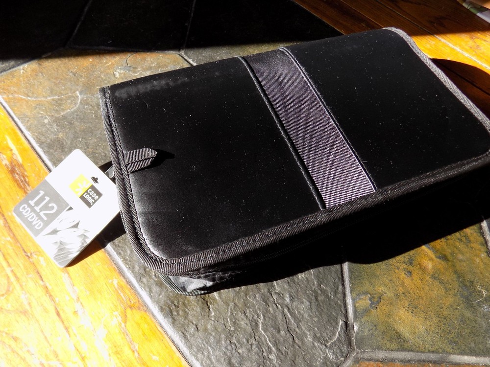 NOS Case Logic 112 CD / DVD Storage Folder Case - EKW112 Black