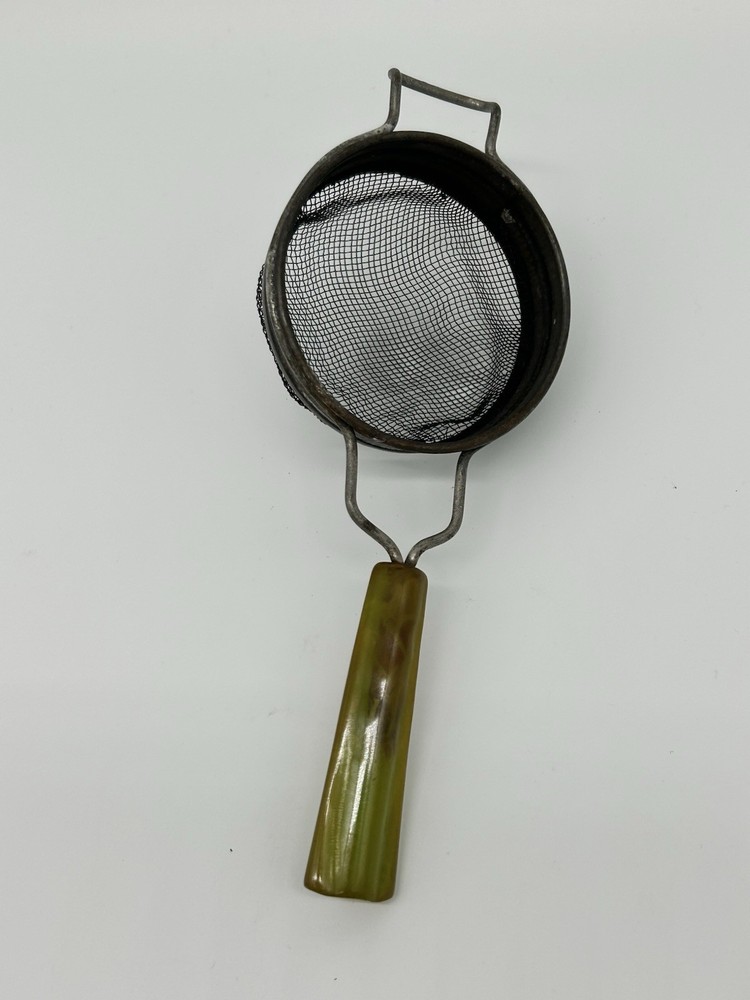 Vtg Green Bakelite Handled Small Mesh Strainer Sifter Primitive Kitchen