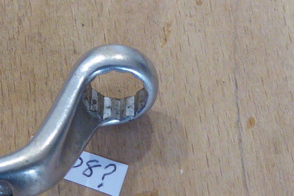 GORDON TOOLS 5 /16 X 3/8" AF cranked ring spanner