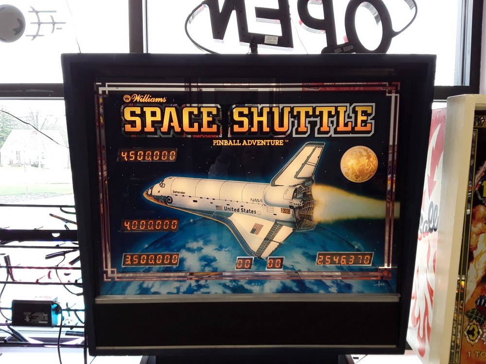 Space Shuttle Pinball Machine by Williams