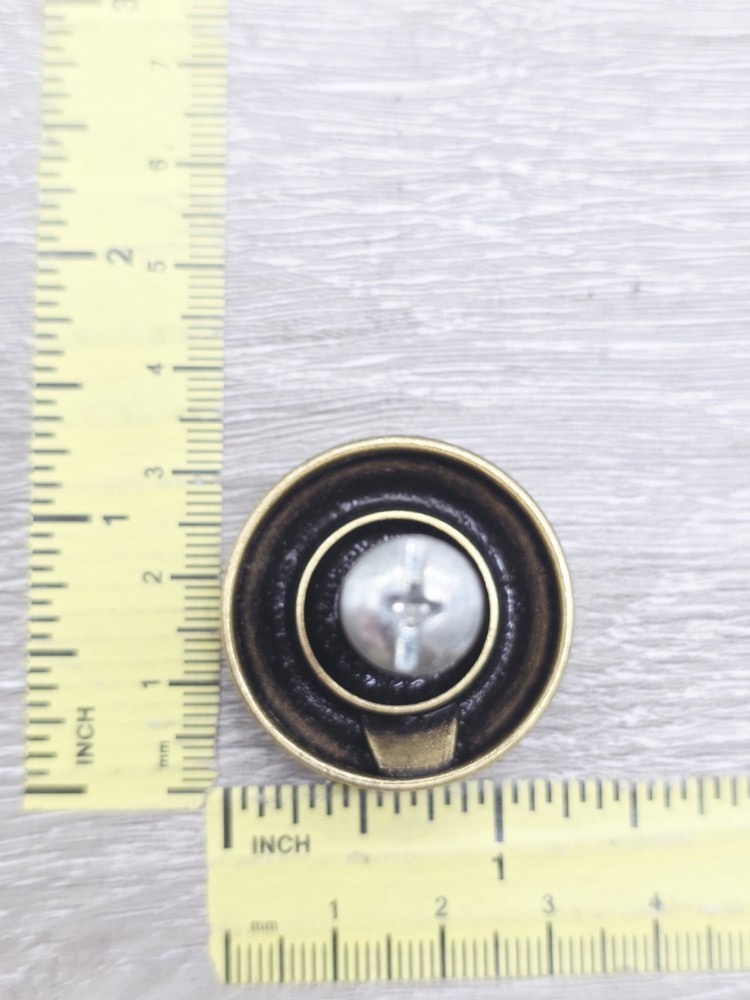 8 Vintage Brass Round Reclaimed Drawer Pulls Knobs With Hardware