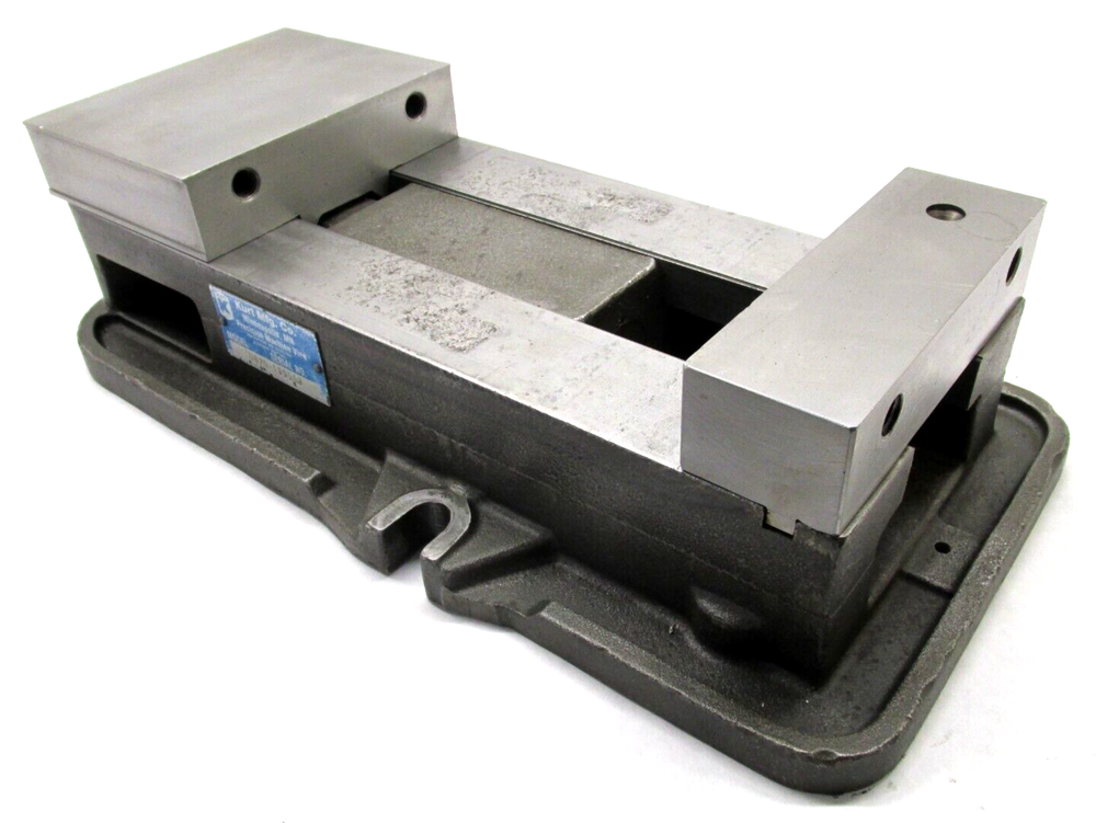 KURT ANGLOCK 6" MILLING MACHINE VISE - #D675