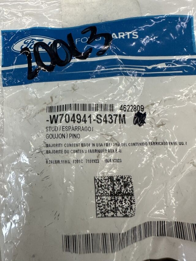 Genuine Starter Stud W704941-S437M