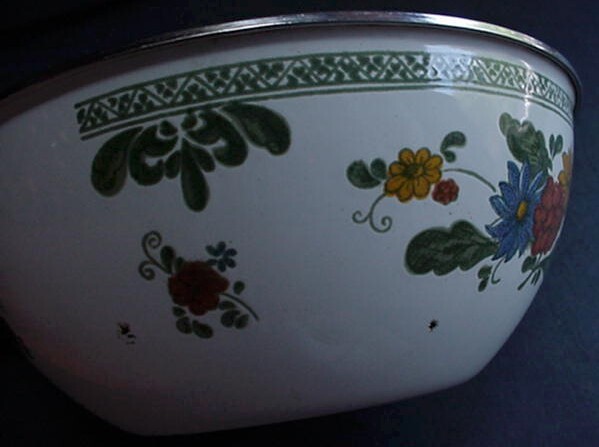EnamelWare metal Bowl