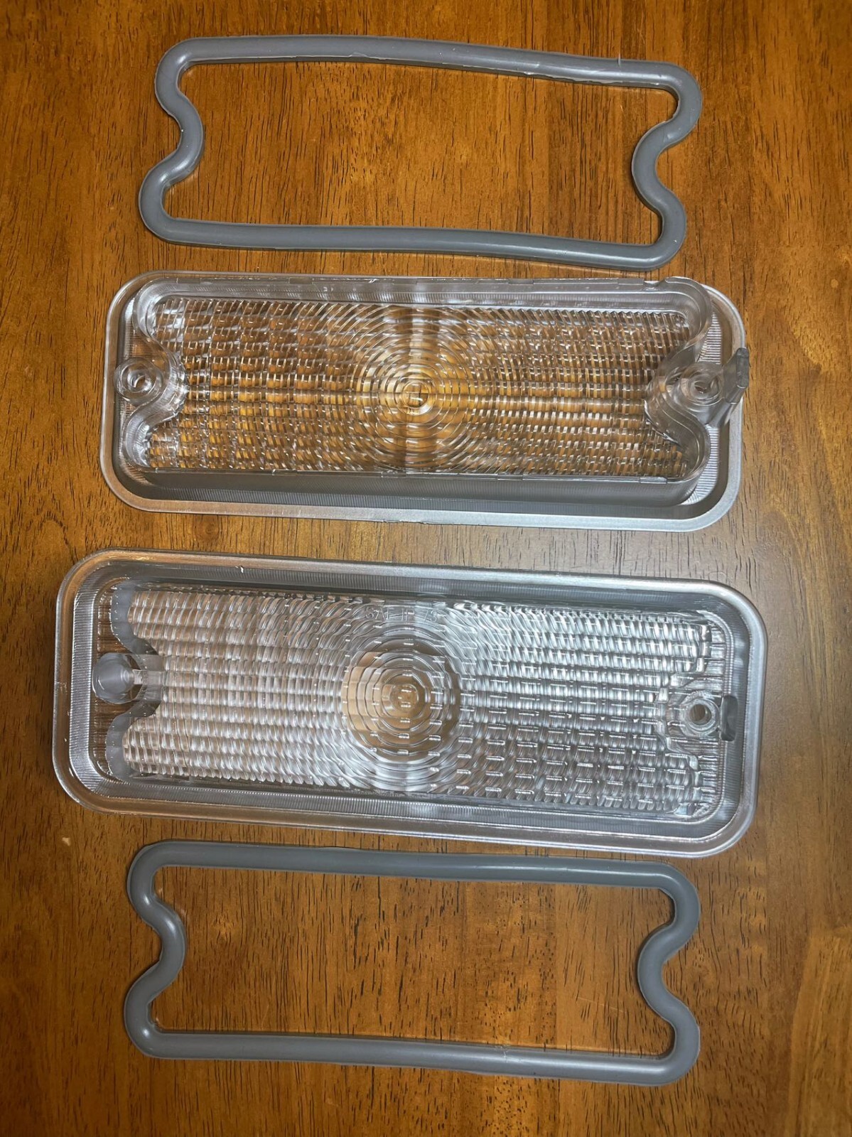 75 76 77 78 80 Chevy GMC Truck Park Lamp CLEAR Lens C10 Body Side Molding LH RH