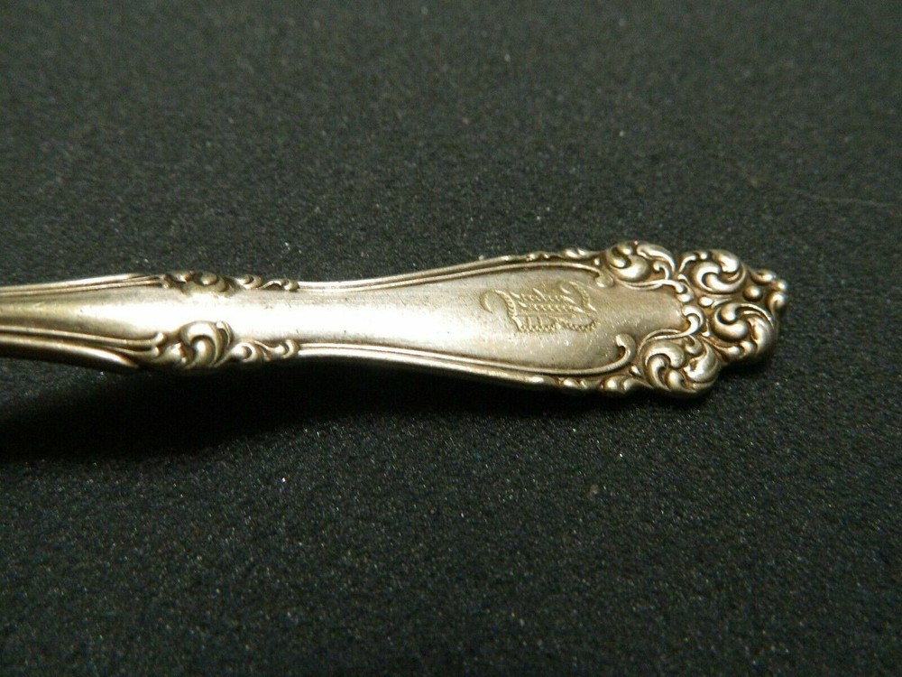 *HOLMES AND EDWARDS Silverplate "IMPERIAL" SUGAR AND TEASPOON