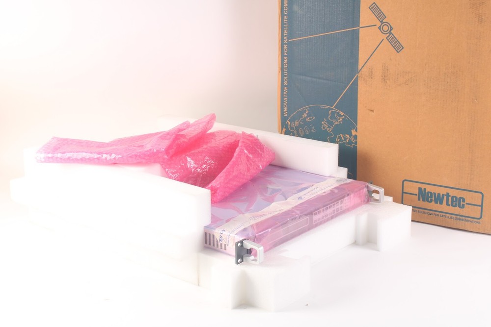 Newtec Azimuth NTC/2185.xxF Universal Switching System