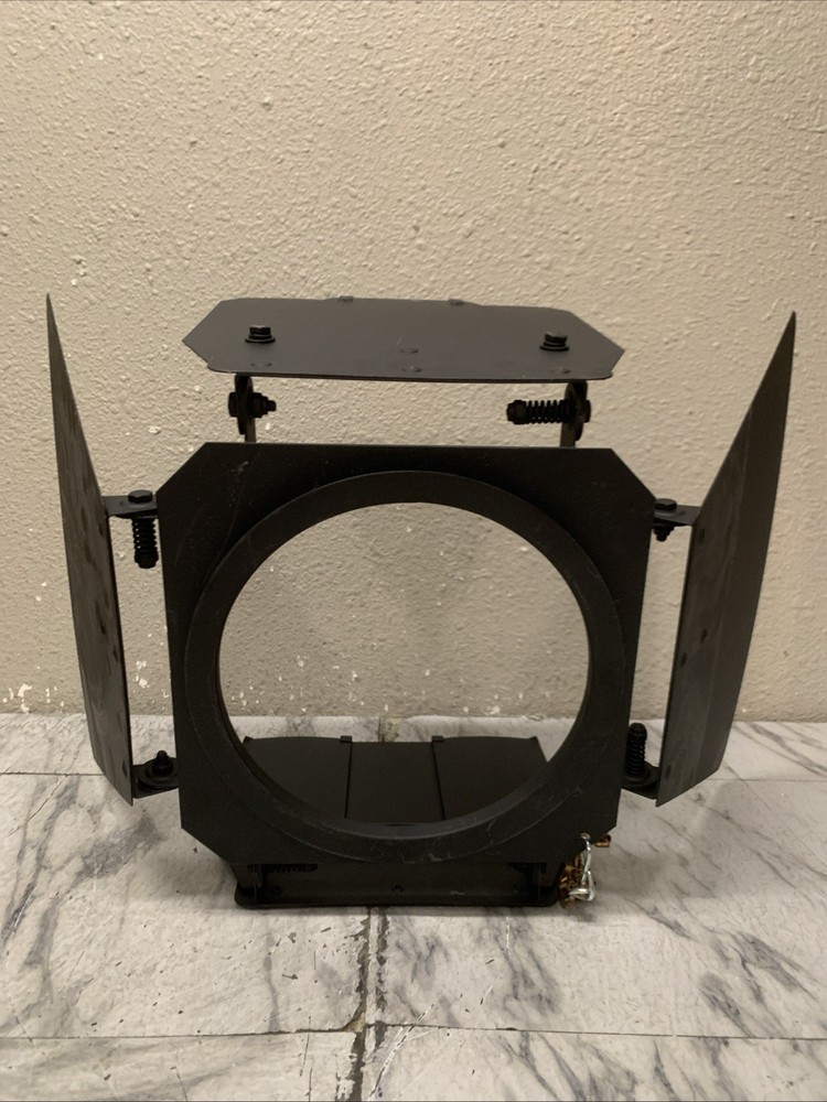 Mole Richardson Barn Door Light Shield