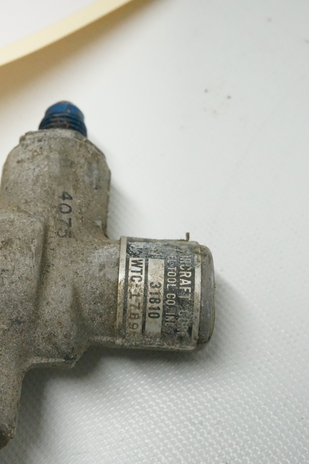 1976 Piper Aztec F PA-23-250 Timer Check Valve & Bracket, 31810-000 / 31495-000