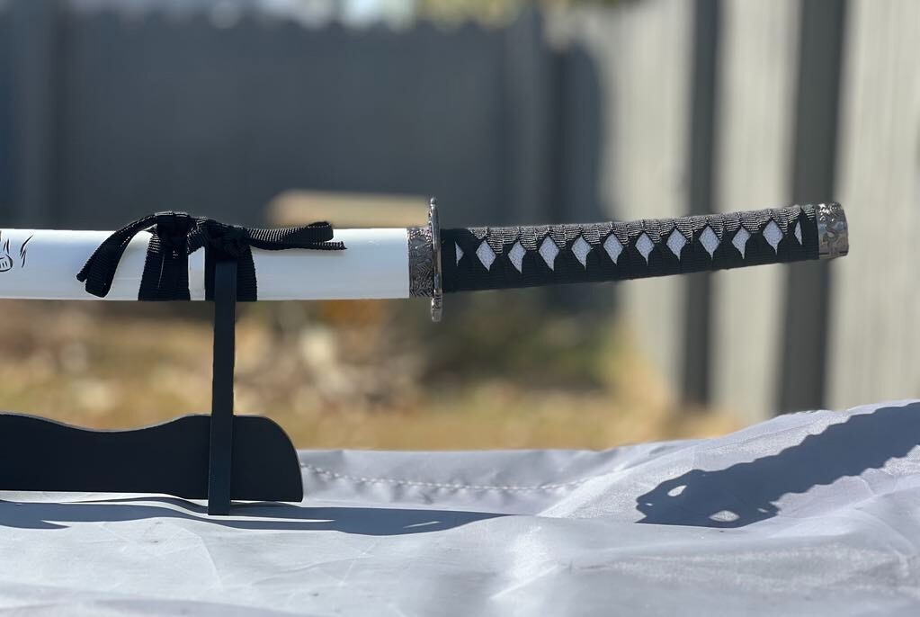 Last Samurai Japanese Sword Katana w/Free Stand (Original Version)