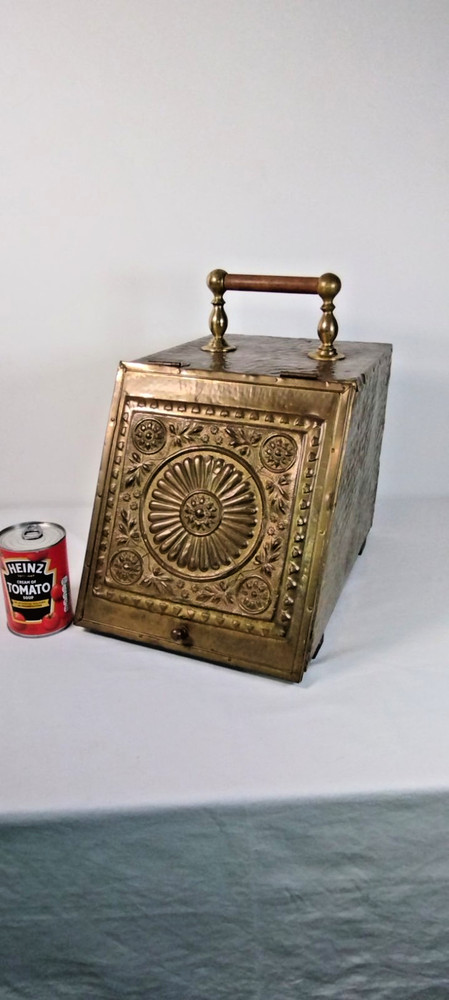 Vintage Coal Box / Fireside Log Bin – Embossed Front – Fireplace Decor