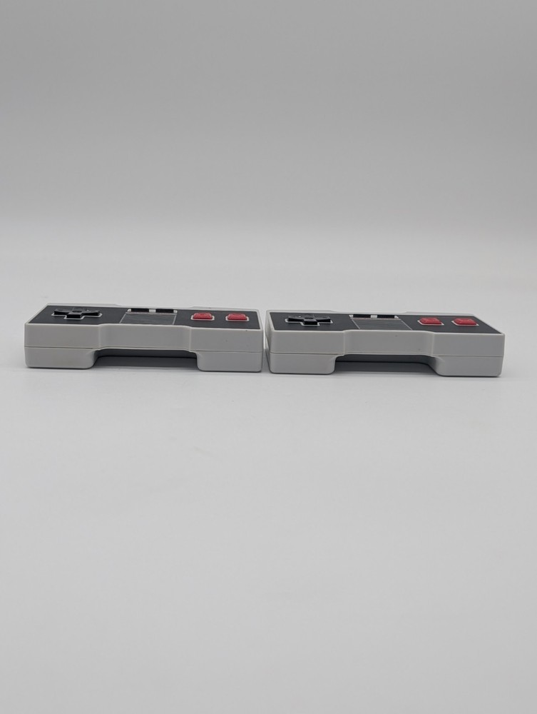 Original NES Mini Classic Console Nintendo System 2 Wireless Controllers