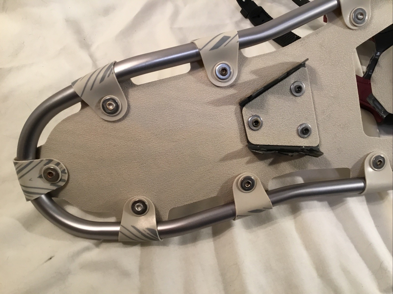 Field N Forest Winter Trail III 825 Snow Shoes Yukon