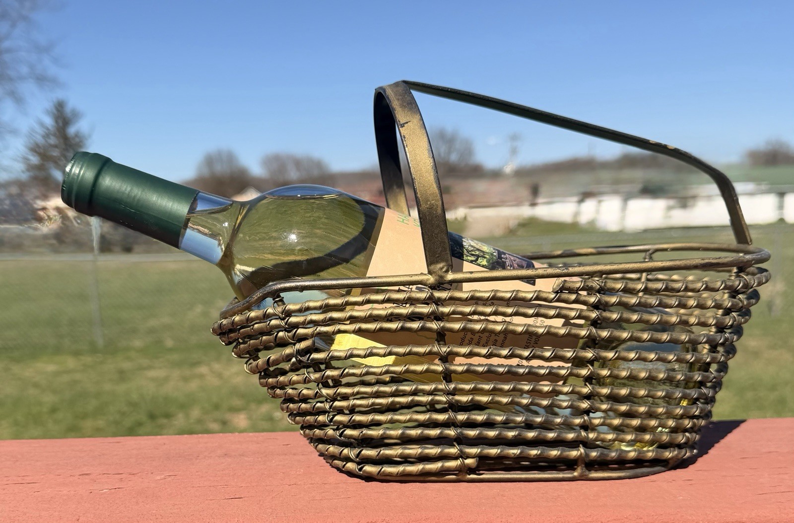 French Brass Finish Metal Twisted Or Rope Texture Wine Bottle Caddy 10.5”L