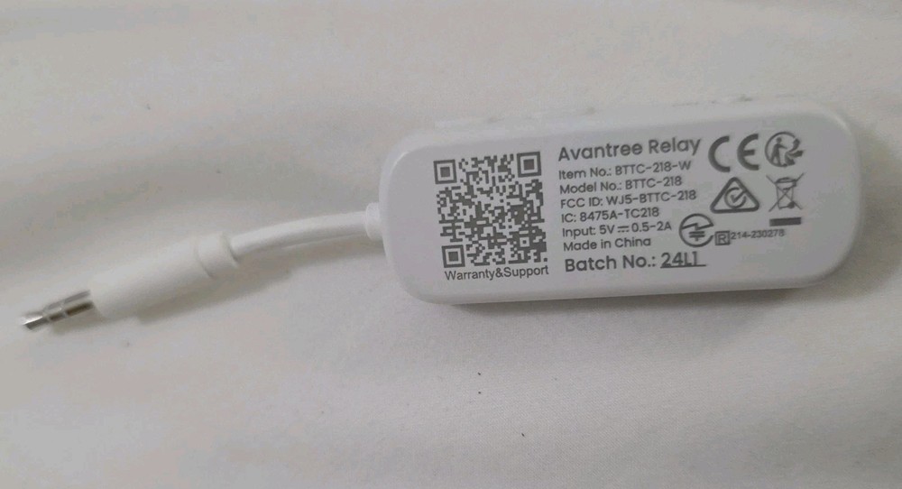 Avantree Relay Bluetooth 5.3 Airplane Adapter aptX Adaptive Low Latency - White