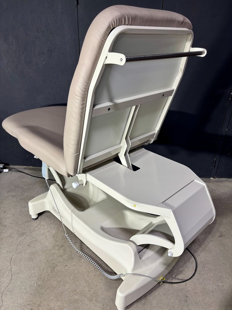 Midmark Ritter 244 Exam Table powered High-Low Bariatric