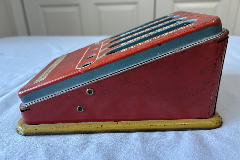 Vintage Wolverine Adding Machine (works)