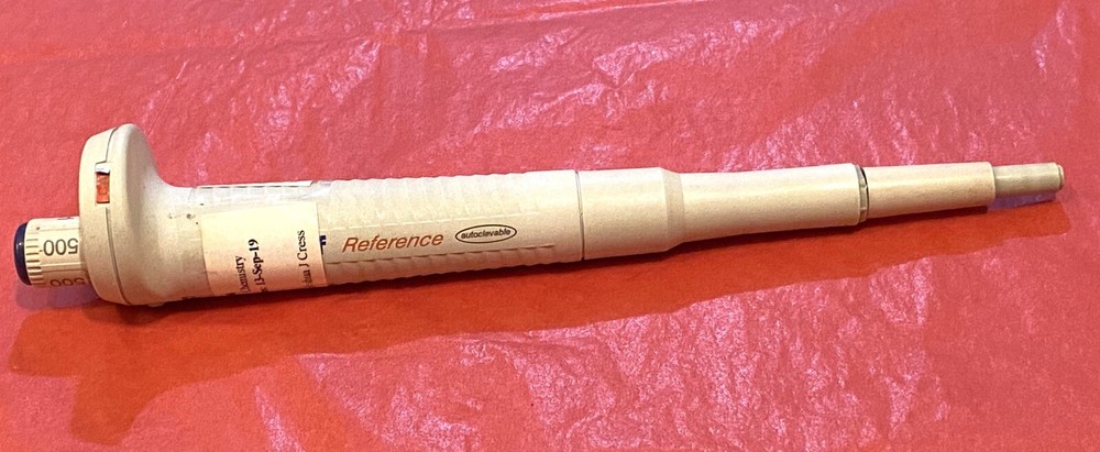 Eppendorf Reference Pipette 500 uL