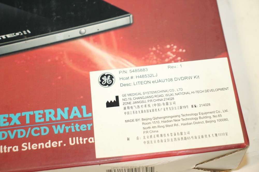 LiteOn eUAU108 8x External DVD CD Writer