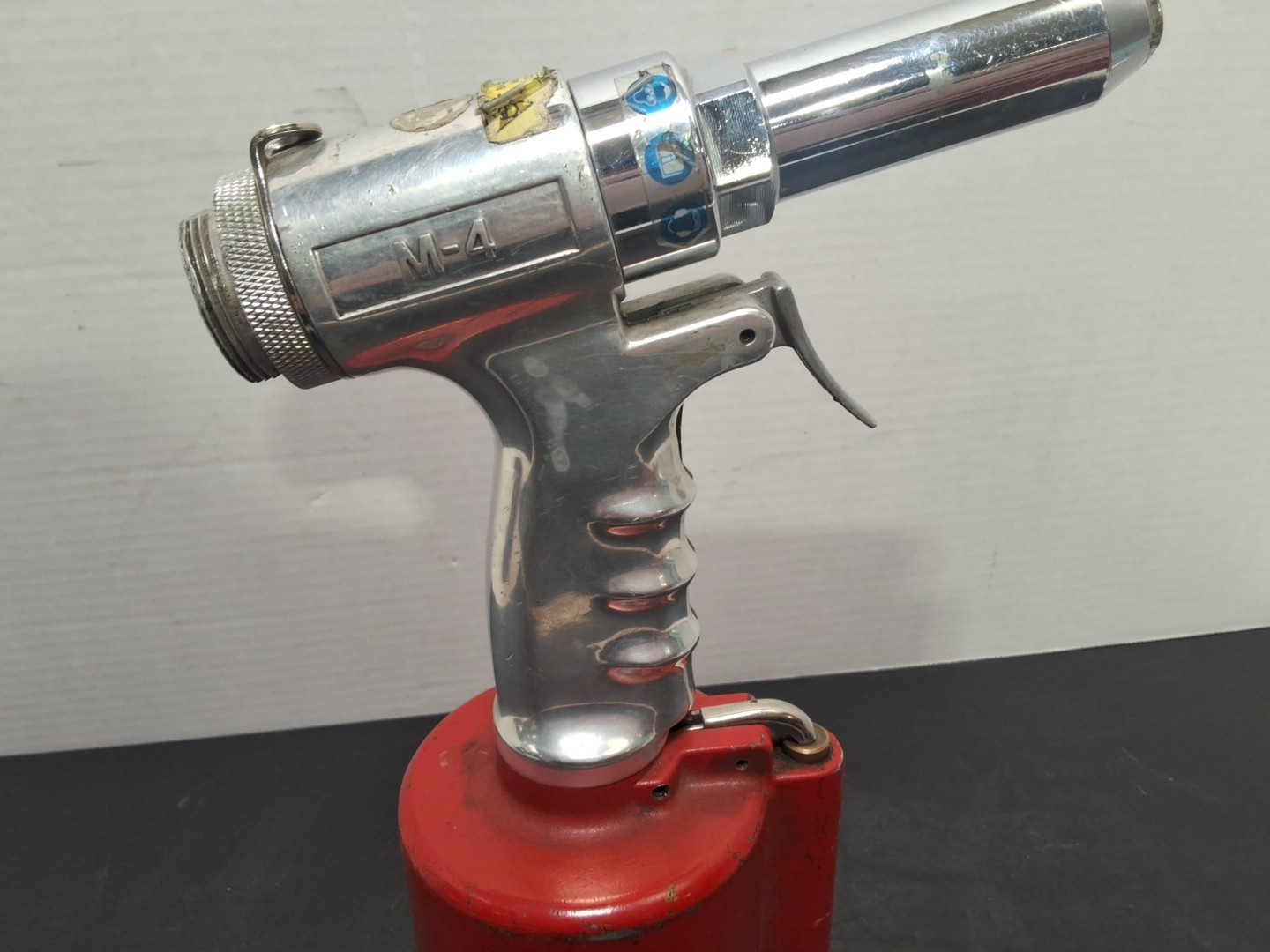 Marson M-4 Rivet Gun Pneumatic Air Large Heavy Duty Tool Riveter