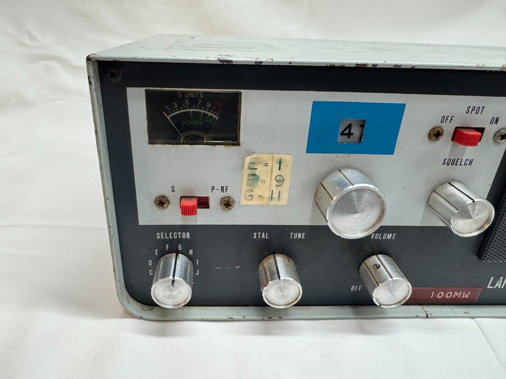 Lafayette HE-20d cb base station