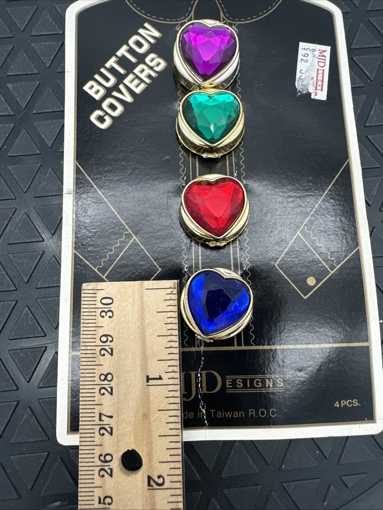 Vintage Button Covers - 4 Plastic Heart Shape Button Covers
