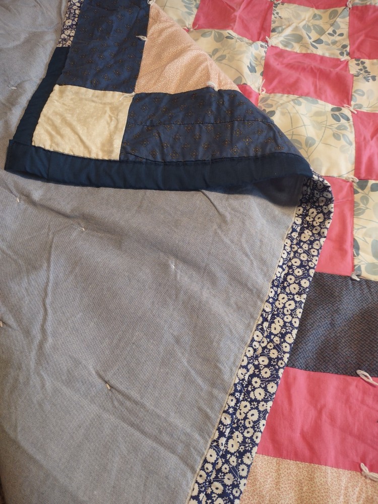 Checkerboard Center Patchwork Quilt