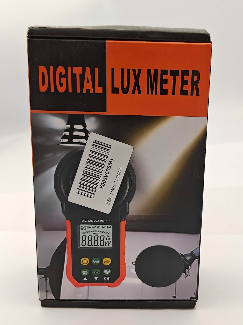 Peakmeter PM6612 Digital Lux Meter 2000 Counts with Auto Manual Range