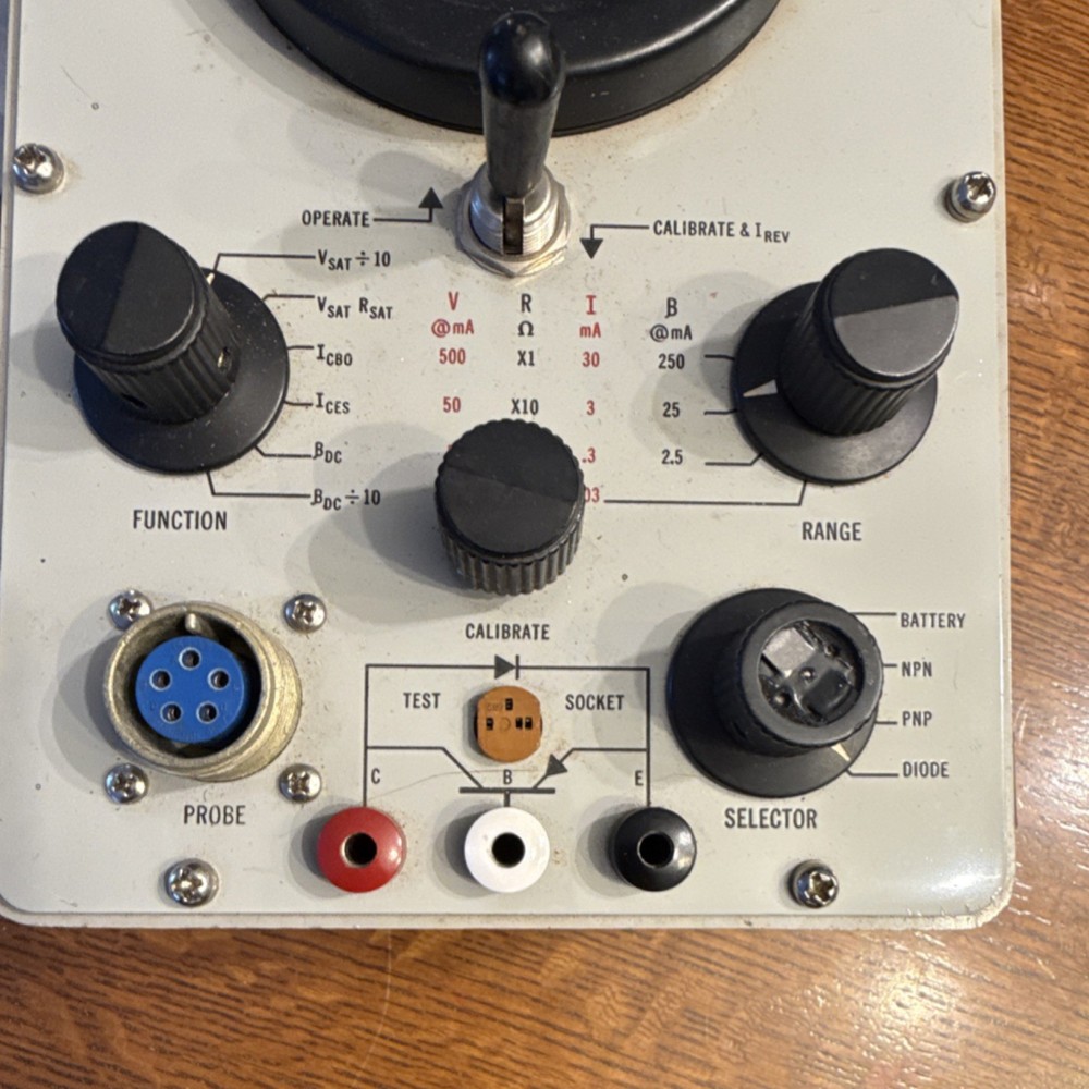 AEC TT-22 Semiconductor Test Set Electronics Tester