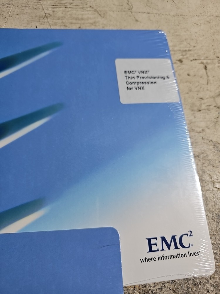EMC VNX5200 software kit. #y21