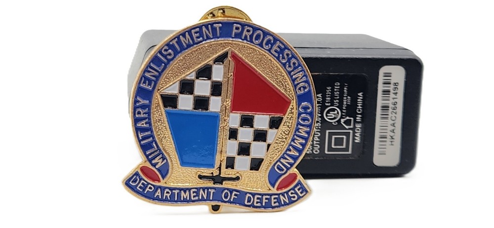 DOD Military Enlistment Processing Command Lapel Pin 257600--[H]