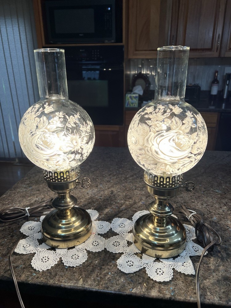 Accurate Lighting Mantel Lamp Set