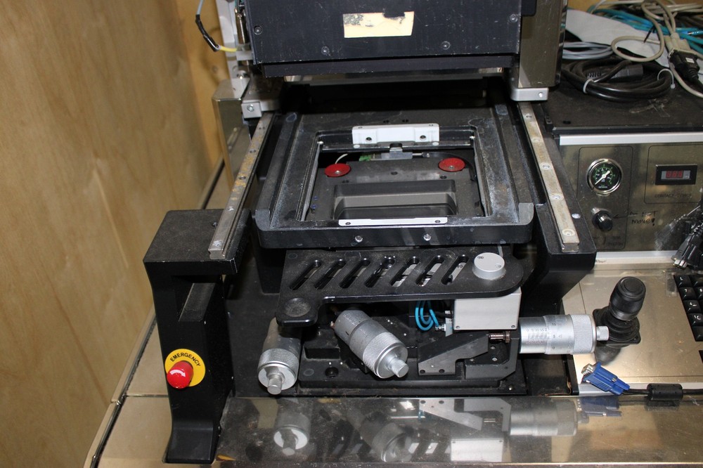 EVG 620 Mask Aligner