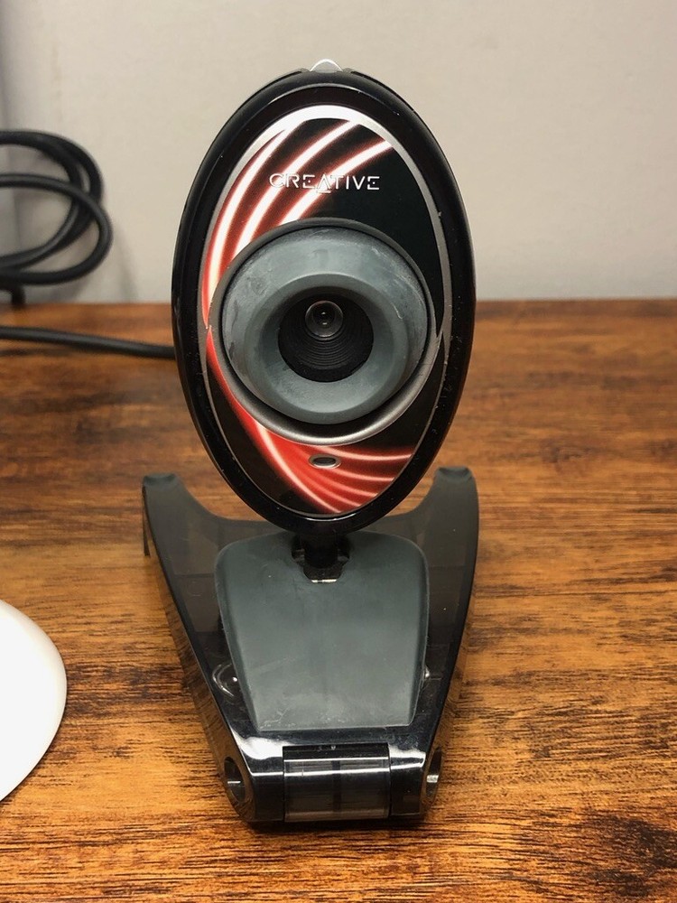 3 Web & Stream Cameras Lot - Vivitar, Creative, & Logitech with Cords - Webcams