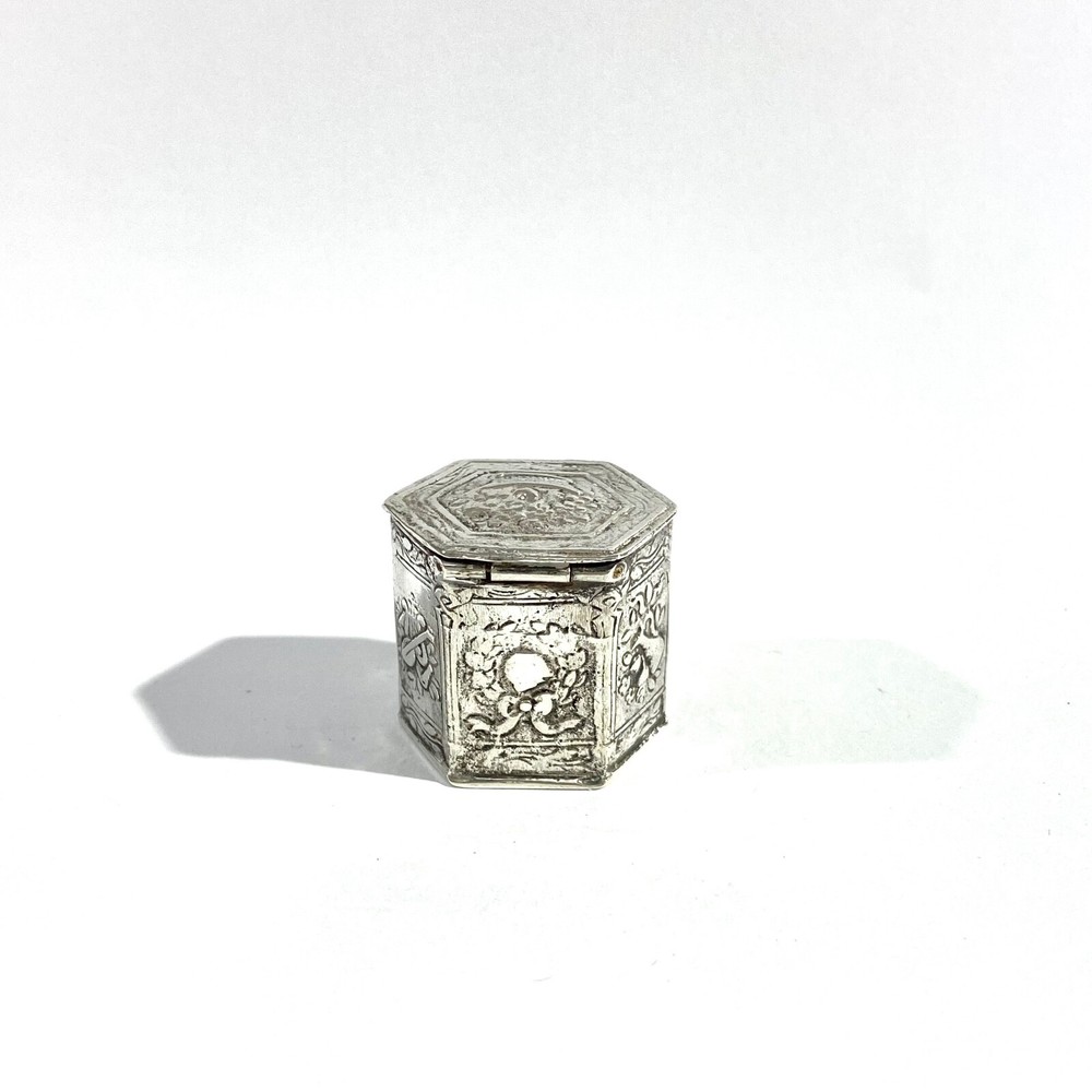 Antique Solid Silver Italian Pillbox , Hallmarked with decors