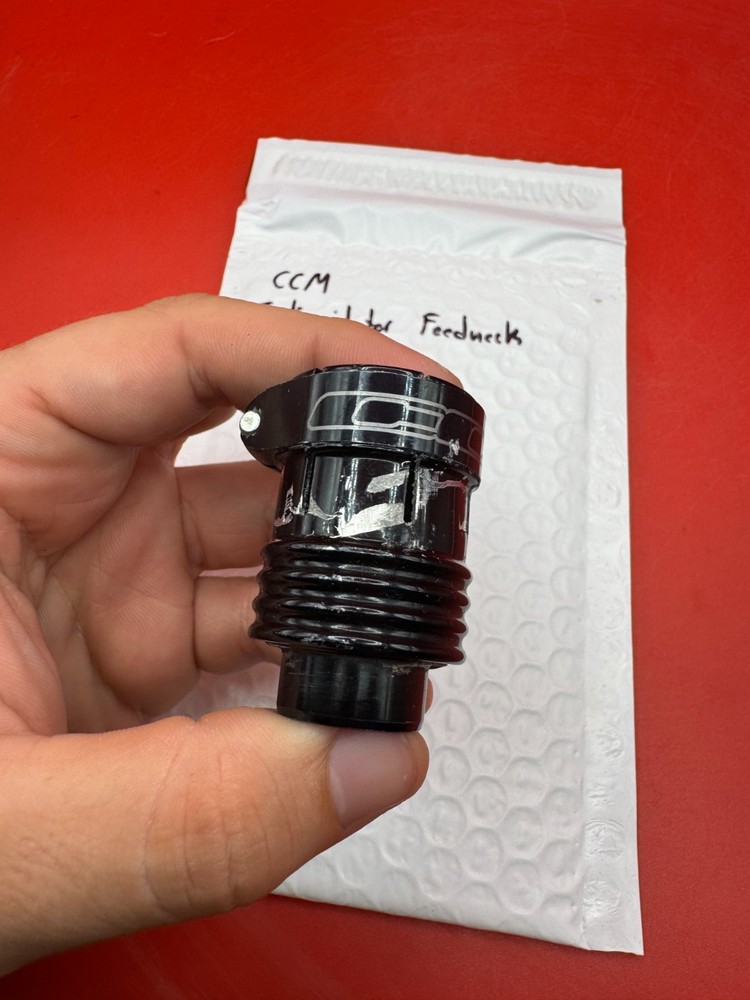 CCM Intimidator Feedneck