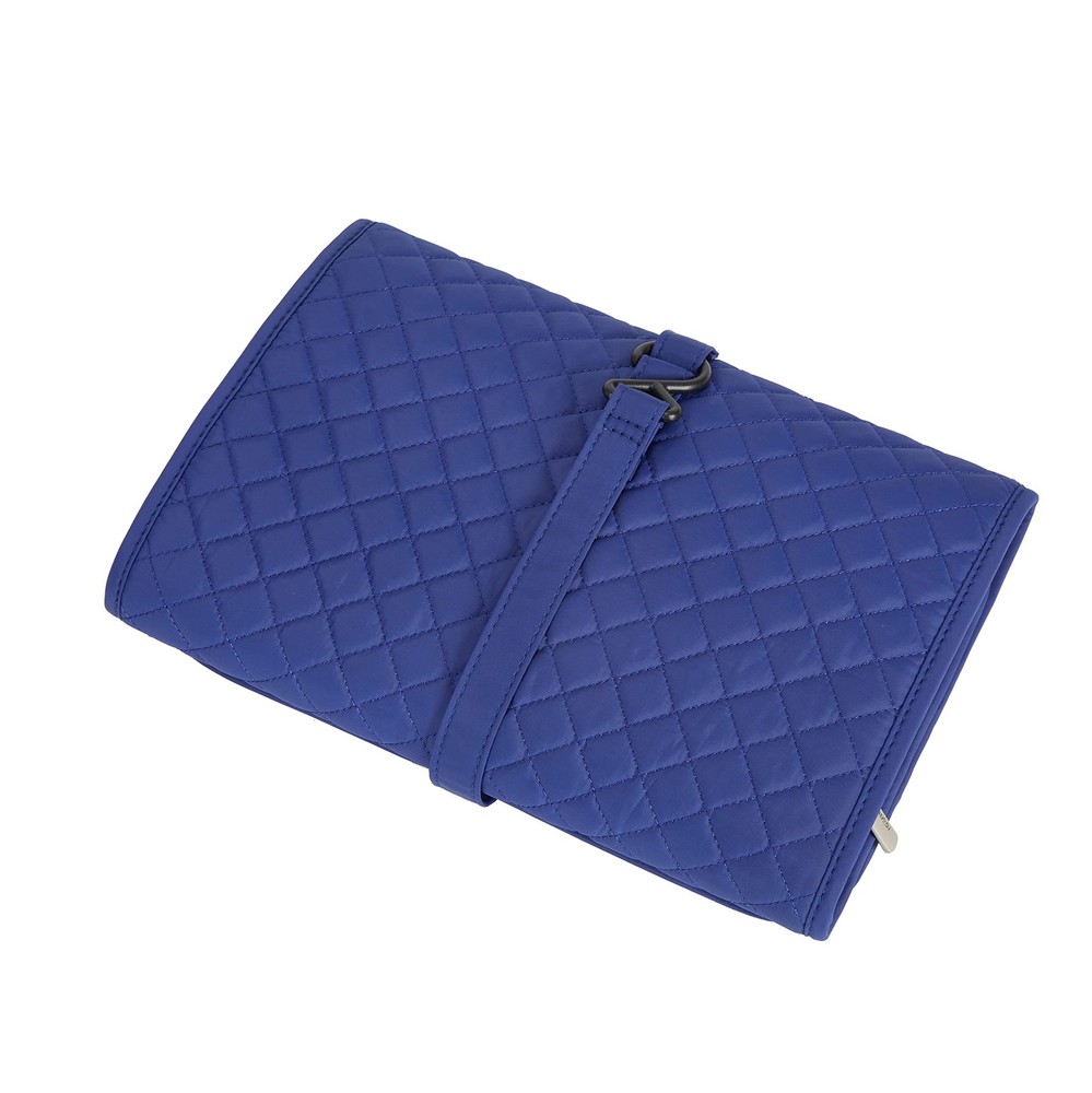 Trifold Hanging Toiletry Kit